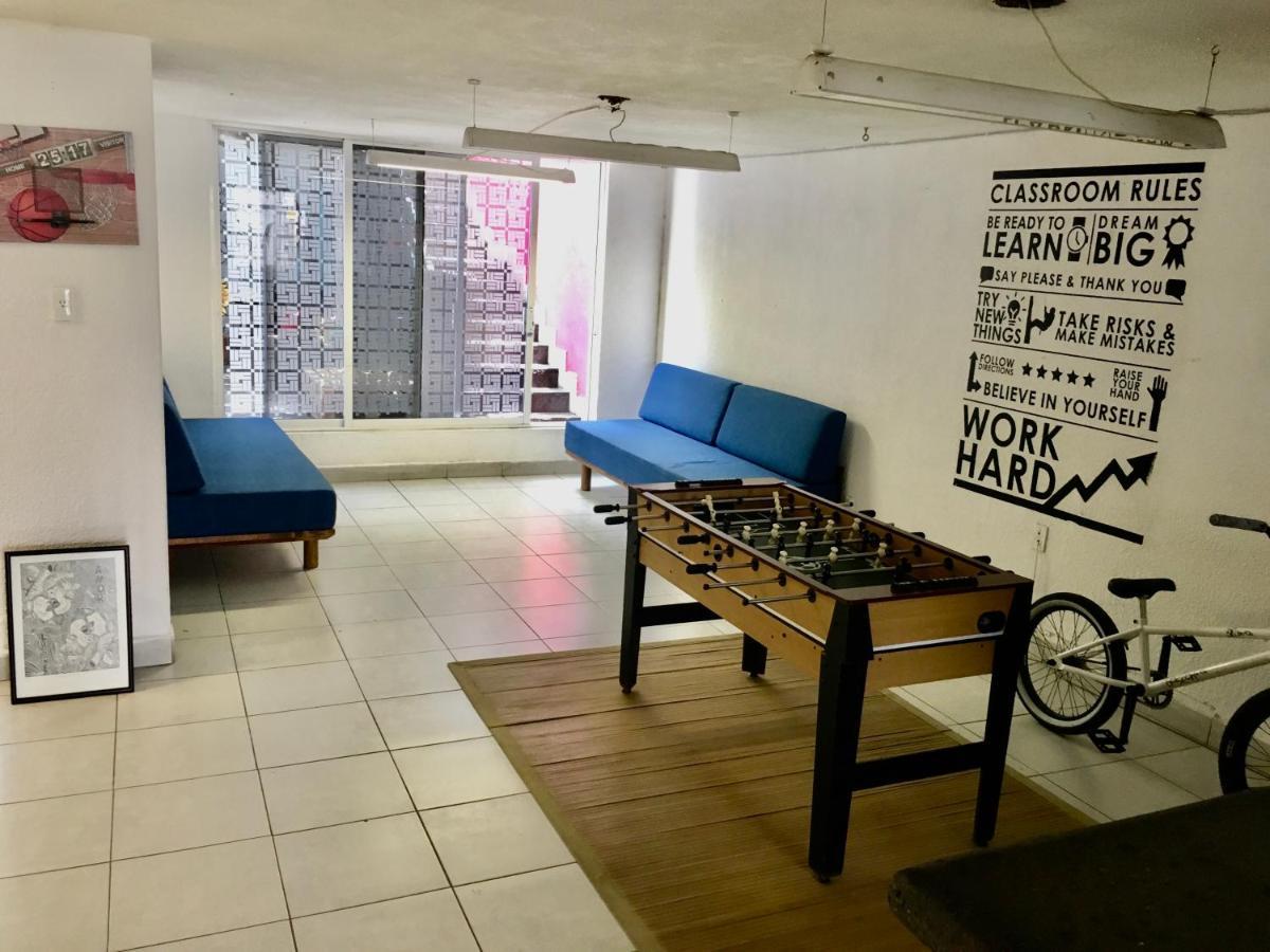 Casa Internacional Queretaro Hotel Екстериор снимка