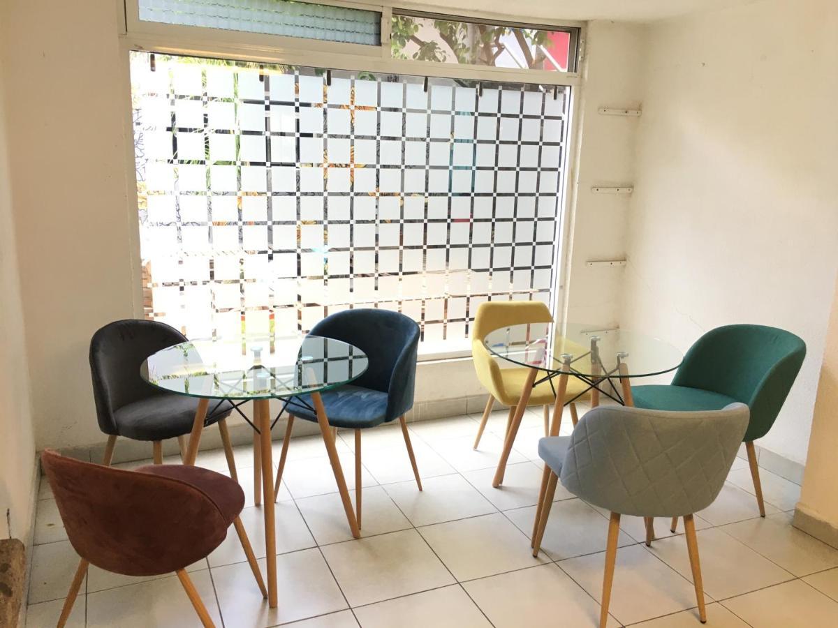 Casa Internacional Queretaro Hotel Екстериор снимка